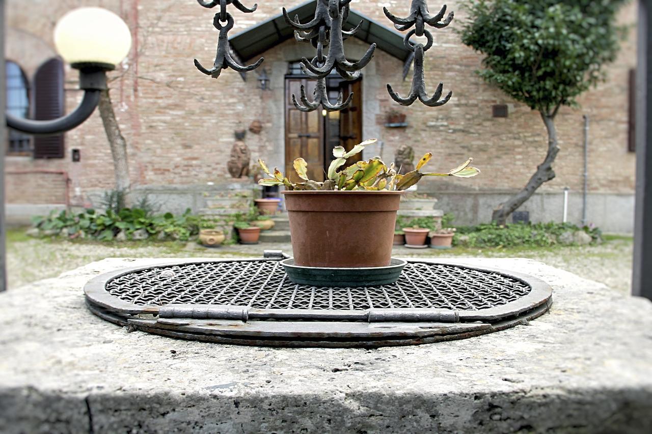 Villa Paola B&B 锡耶纳 外观 照片