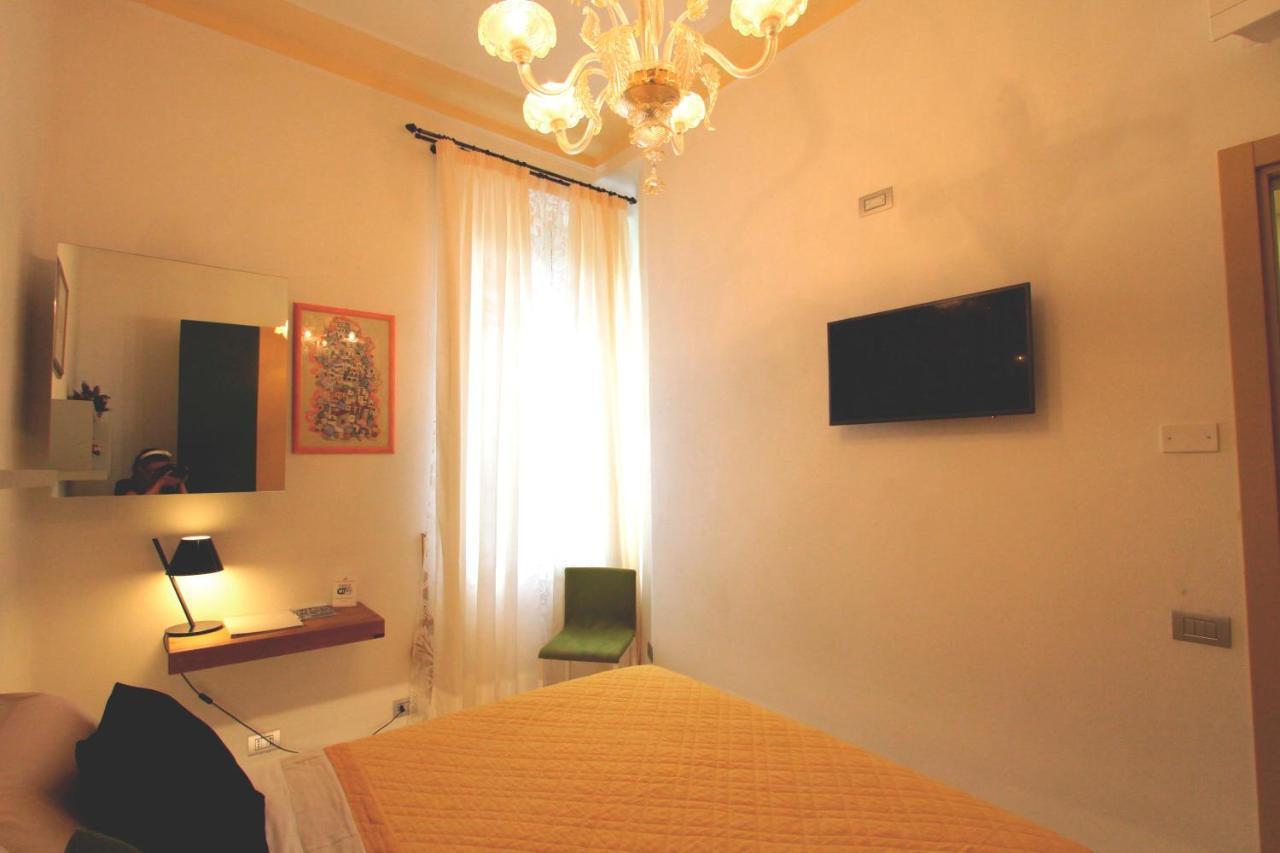Villa Paola B&B 锡耶纳 外观 照片