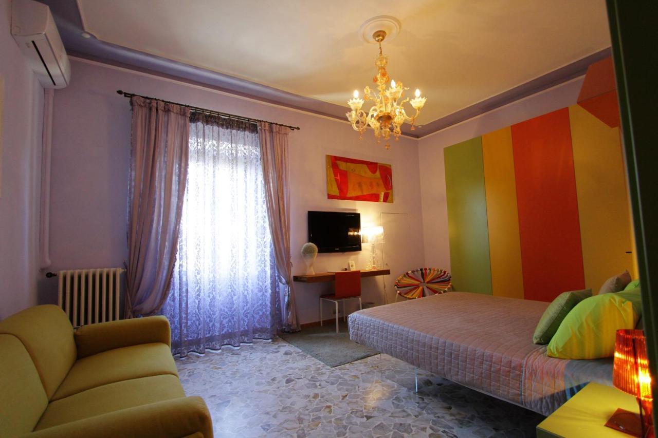 Villa Paola B&B 锡耶纳 外观 照片
