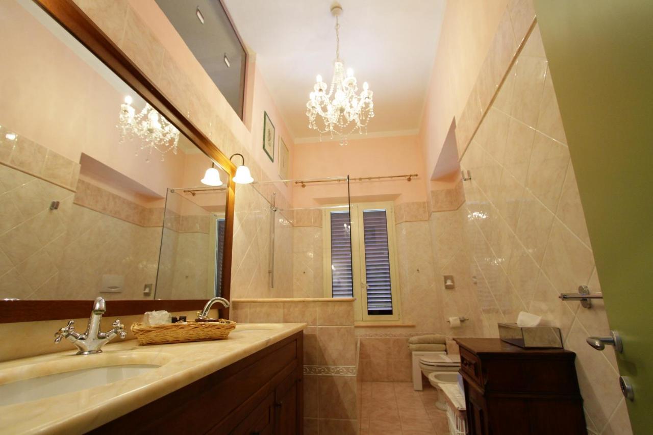 Villa Paola B&B 锡耶纳 外观 照片