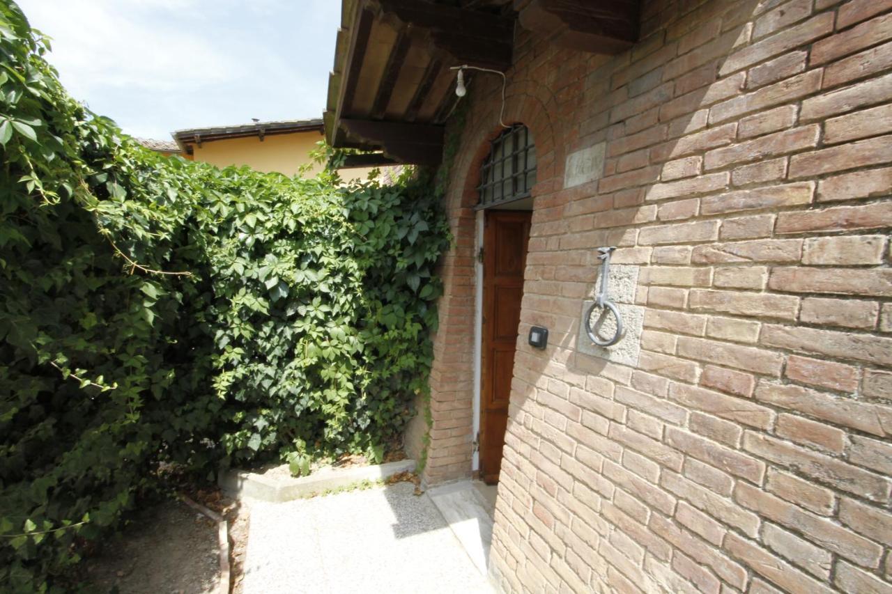 Villa Paola B&B 锡耶纳 外观 照片