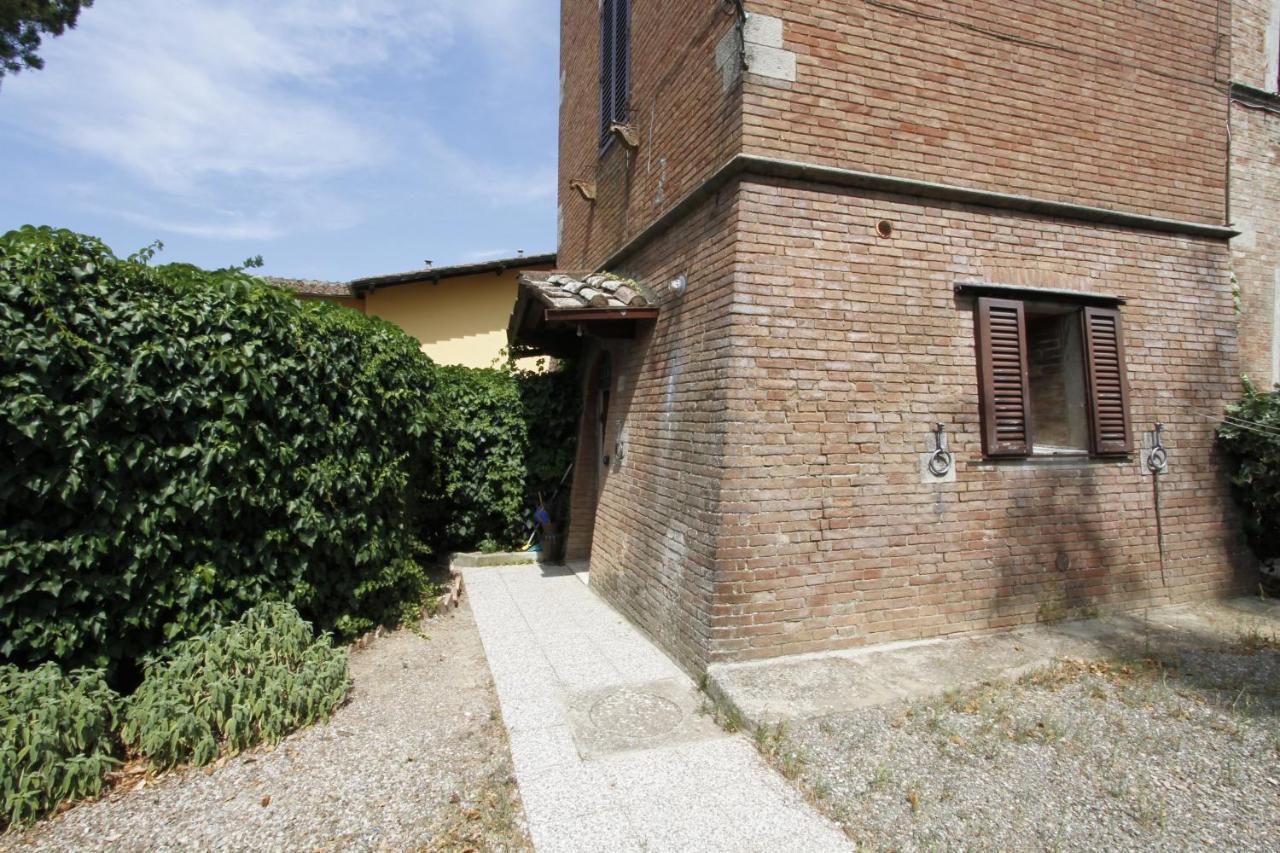 Villa Paola B&B 锡耶纳 外观 照片